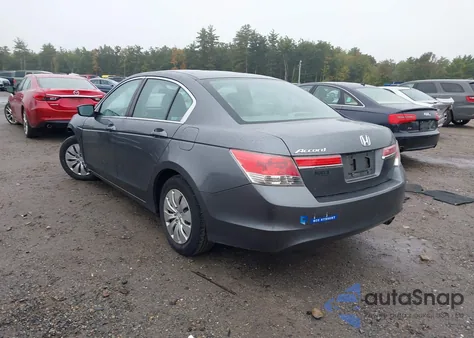 2011 Honda Accord 2.4 Lx z USA, uszkodzony, nr VIN 1HGCP2F31BA143835